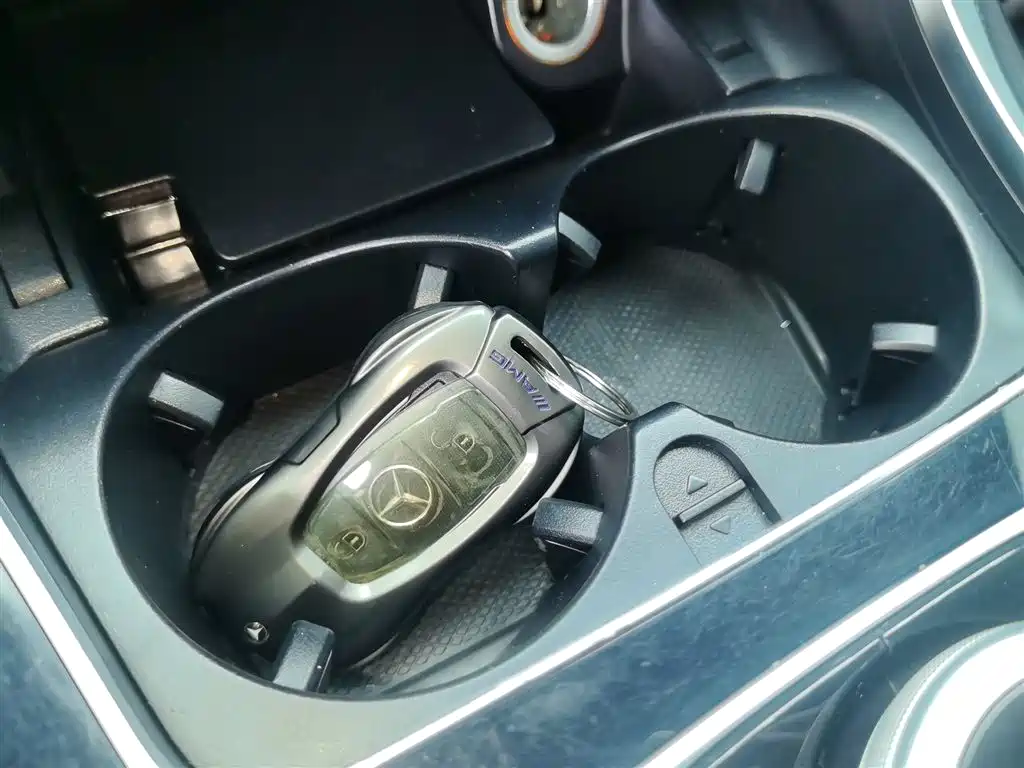 Mercedes-Benz GLC 2017 GLC 200 4MATIC фото 17