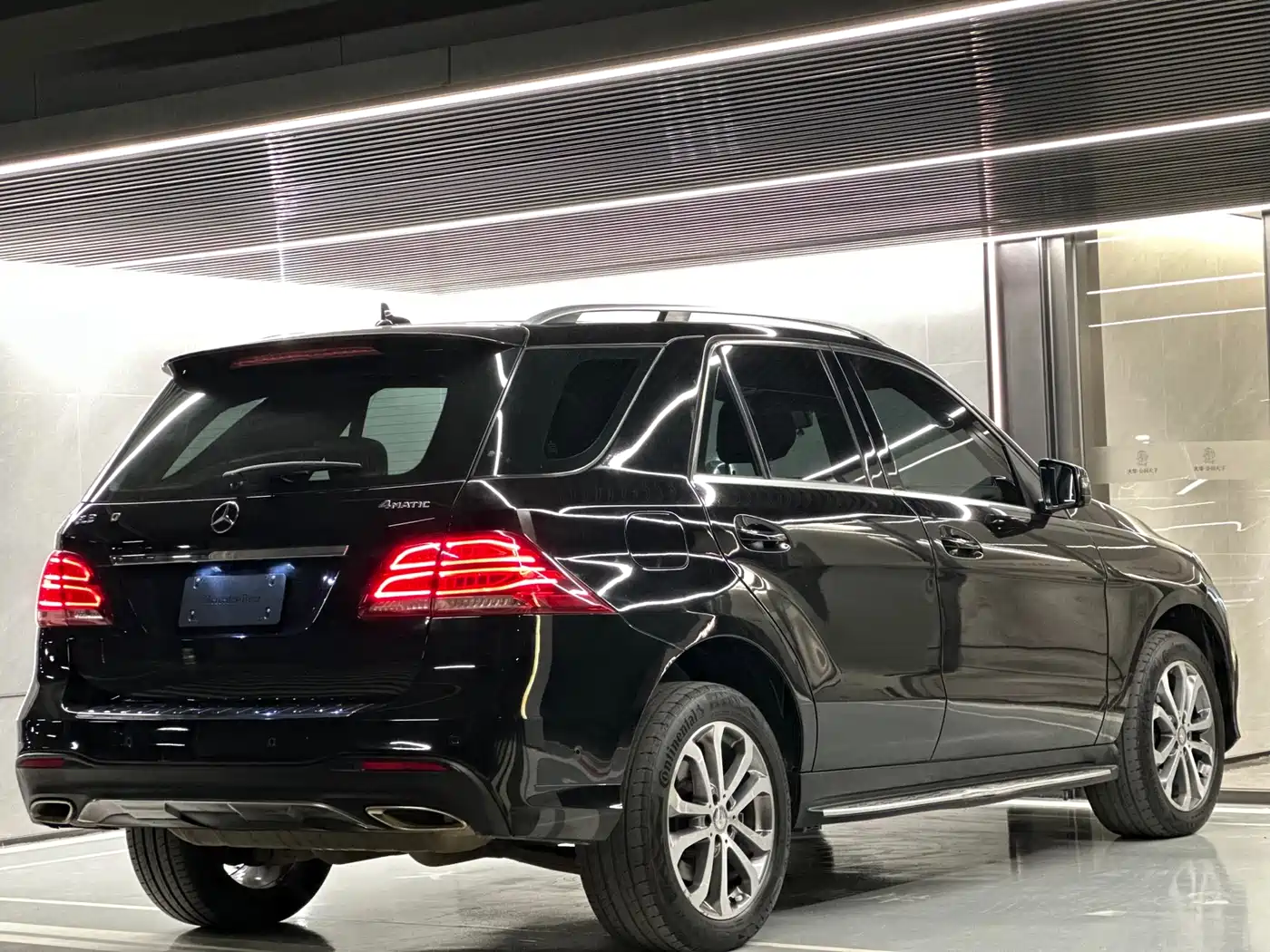 Mercedes-Benz GLE 2017 GLE 320 4MATIC Luxury фото 33