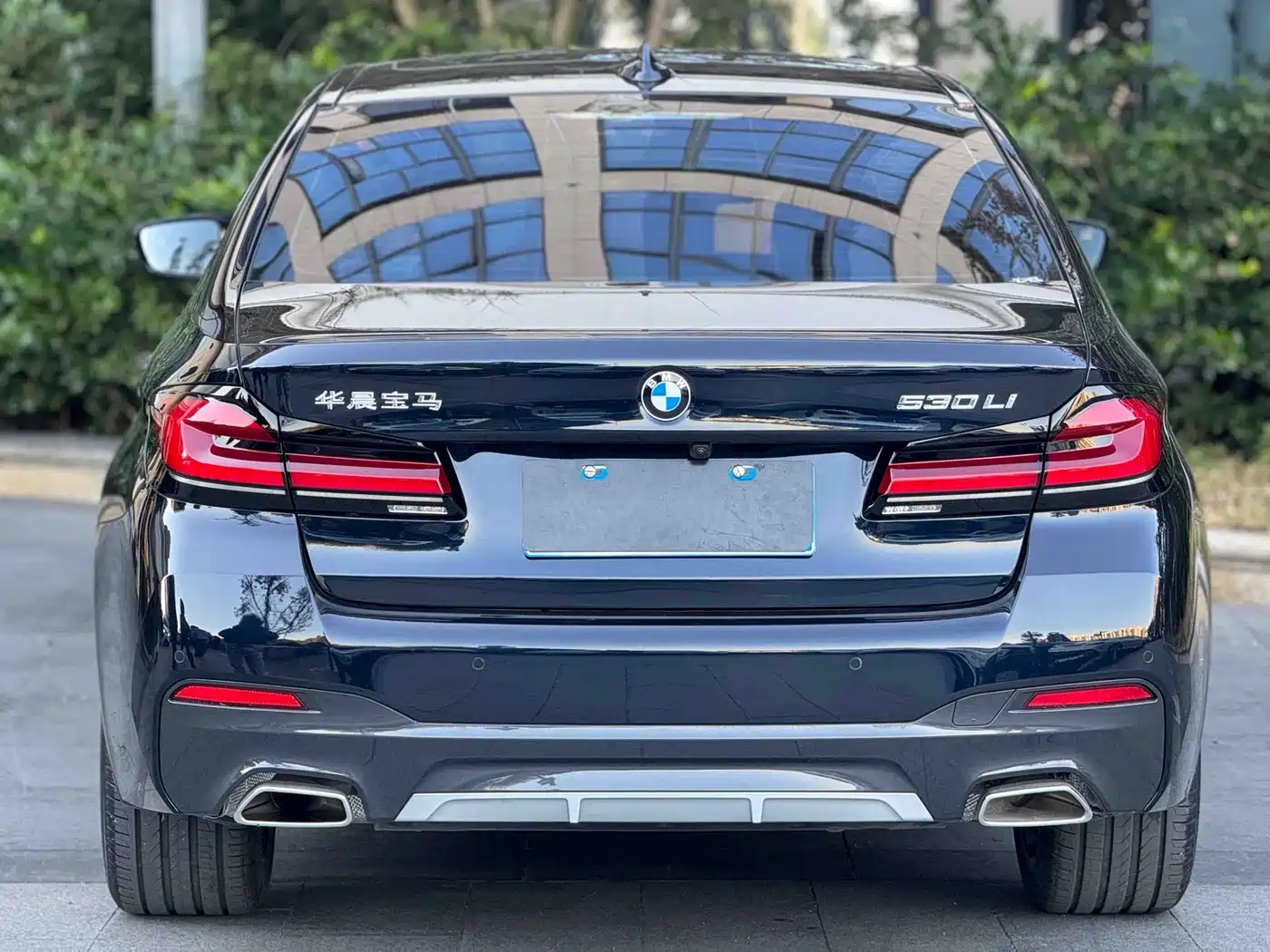 BMW 5 Series 2021 530Li Leading M Sport Package фото 9