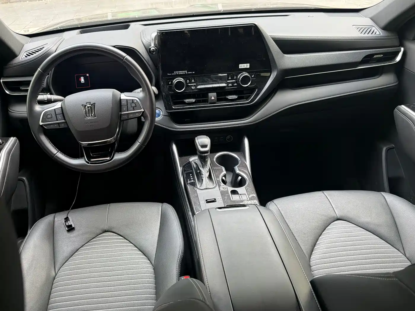 Toyota Crown Kluger 2022 2.5L HEV 4WD Premium Edition фото 7