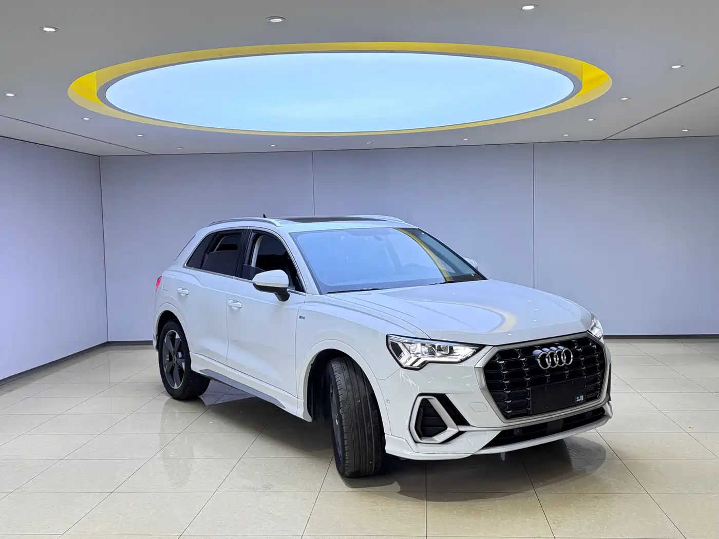 Audi Q3 2022 35 TFSI Fashion Dynamic фото 3