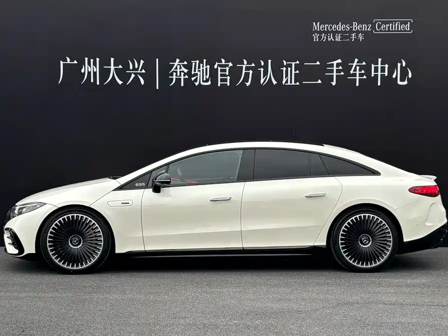 MERCEDES-BENZ EQS AMG