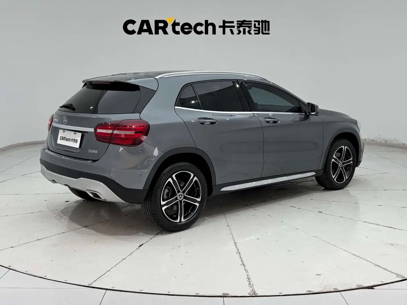 Mercedes-Benz GLA 2018 GLA 200 Fashion фото 8