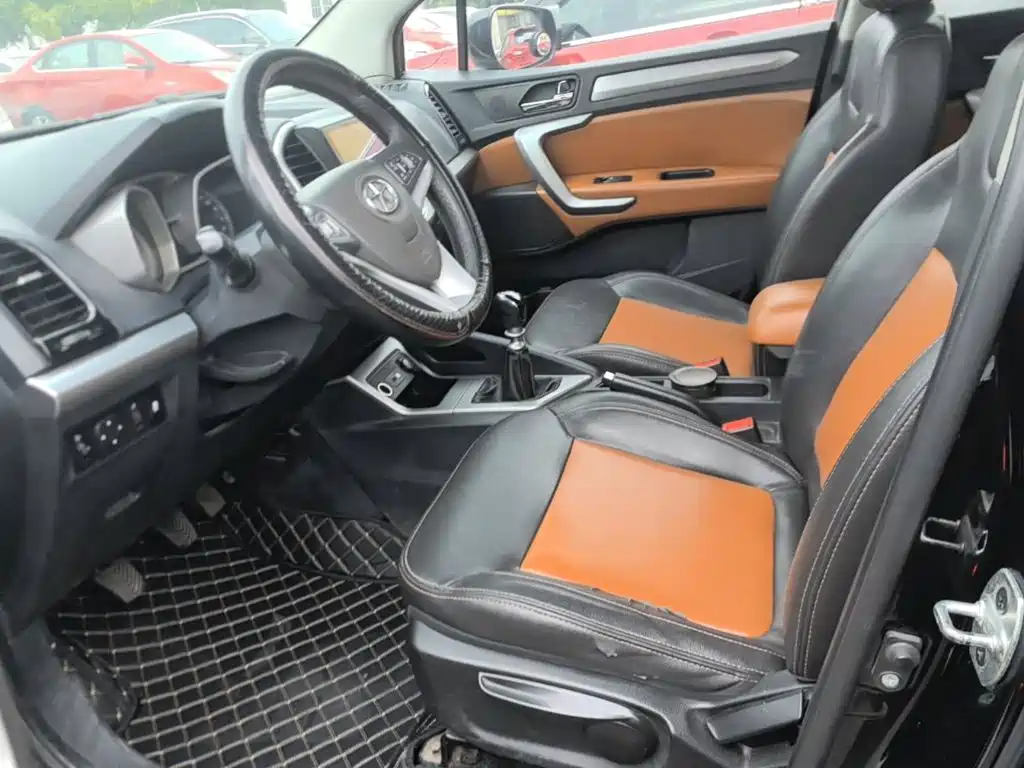 JAC Refine S3 2014 2014 1.5L Manual Luxury Smart