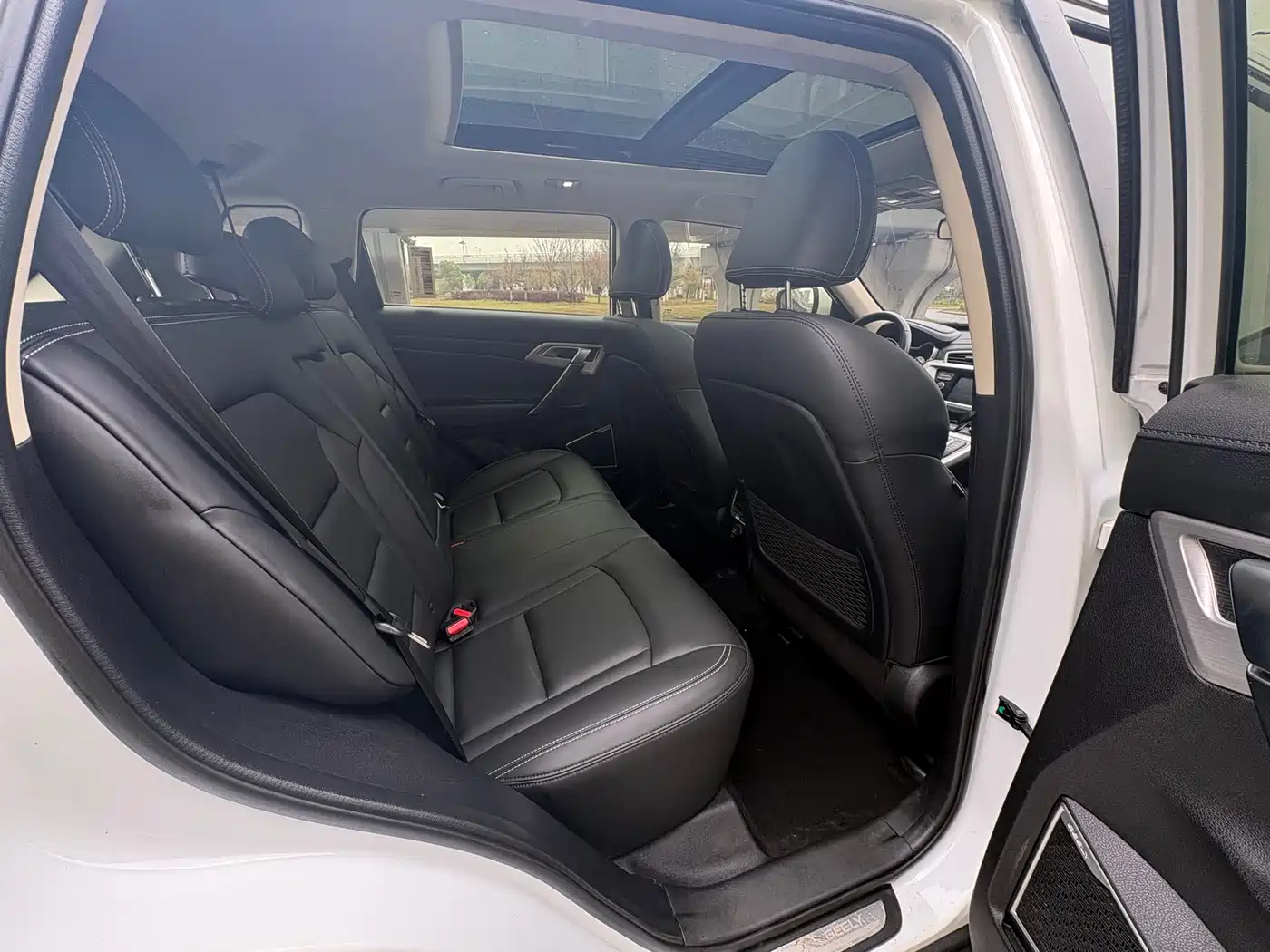 GEELY AUTOMOBILE BOYUE