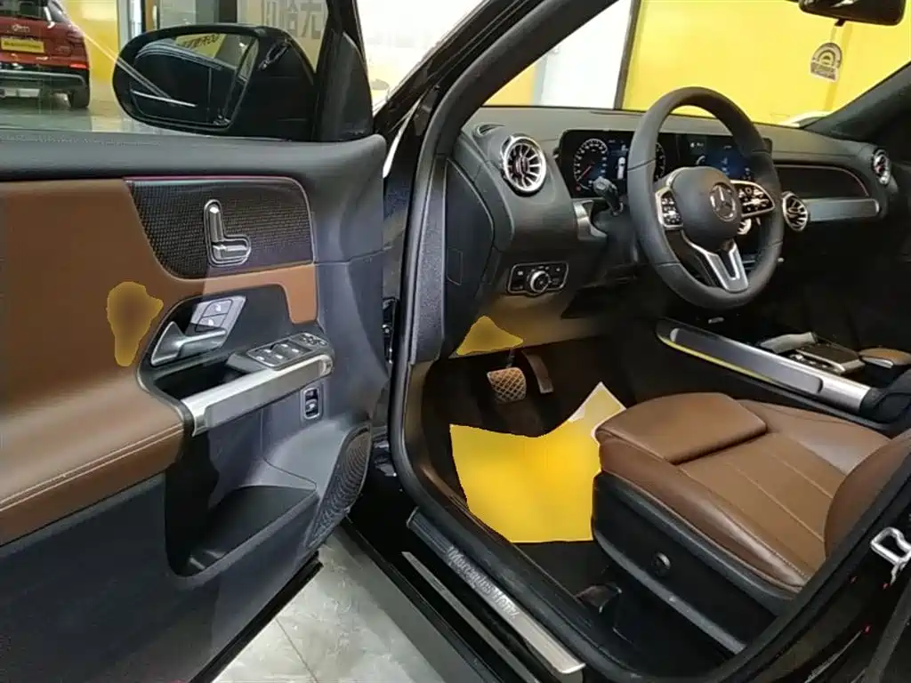 Mercedes-Benz GLB 2022 Facelift GLB 200 Dynamic Style фото 16