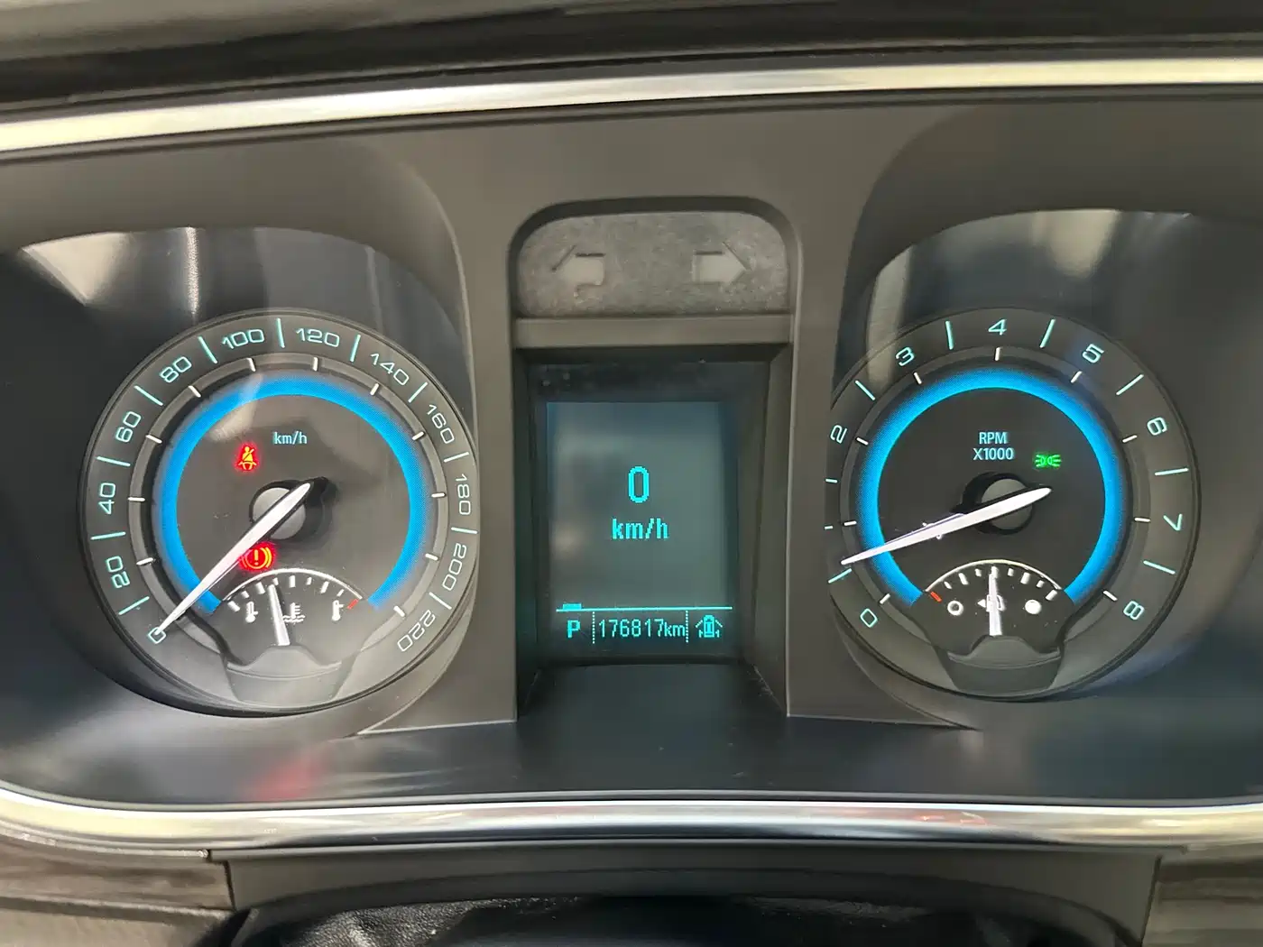 Buick GL8 2013 3.0L XT Luxury Business Flagship Edition фото 17