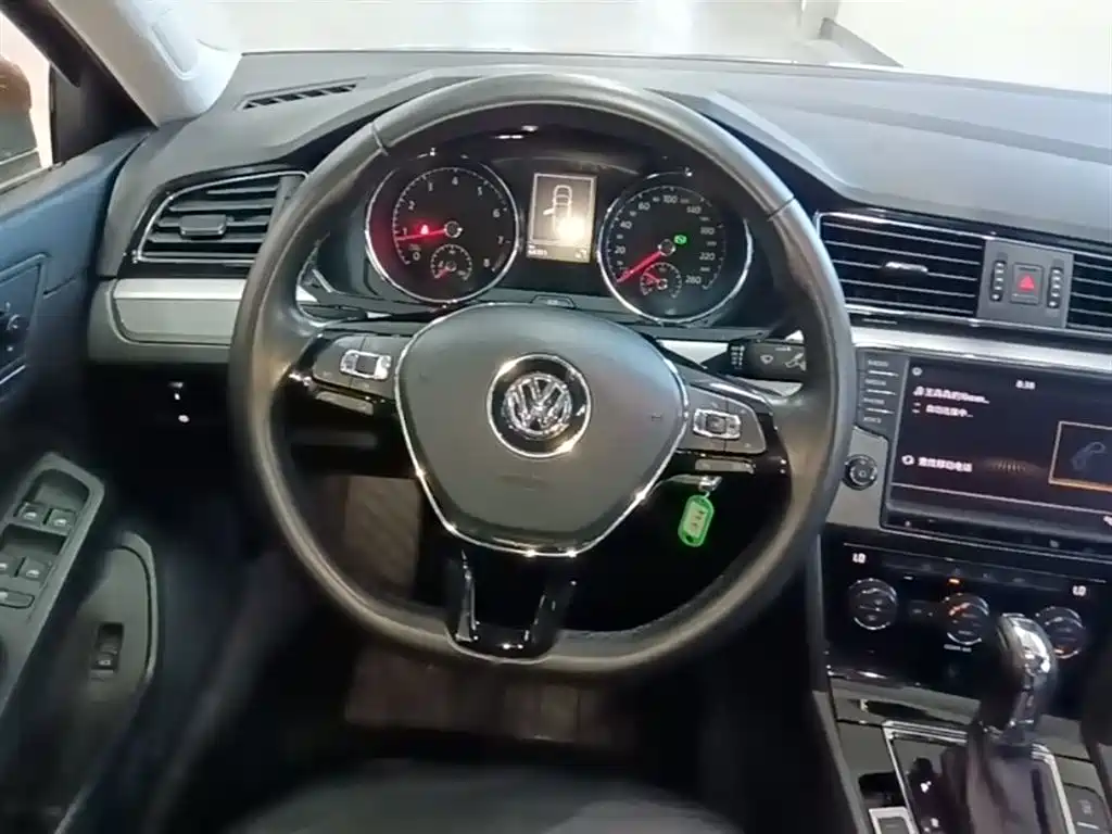 Volkswagen Lamando 2018 280TSI DSG Comfort Edition фото 11