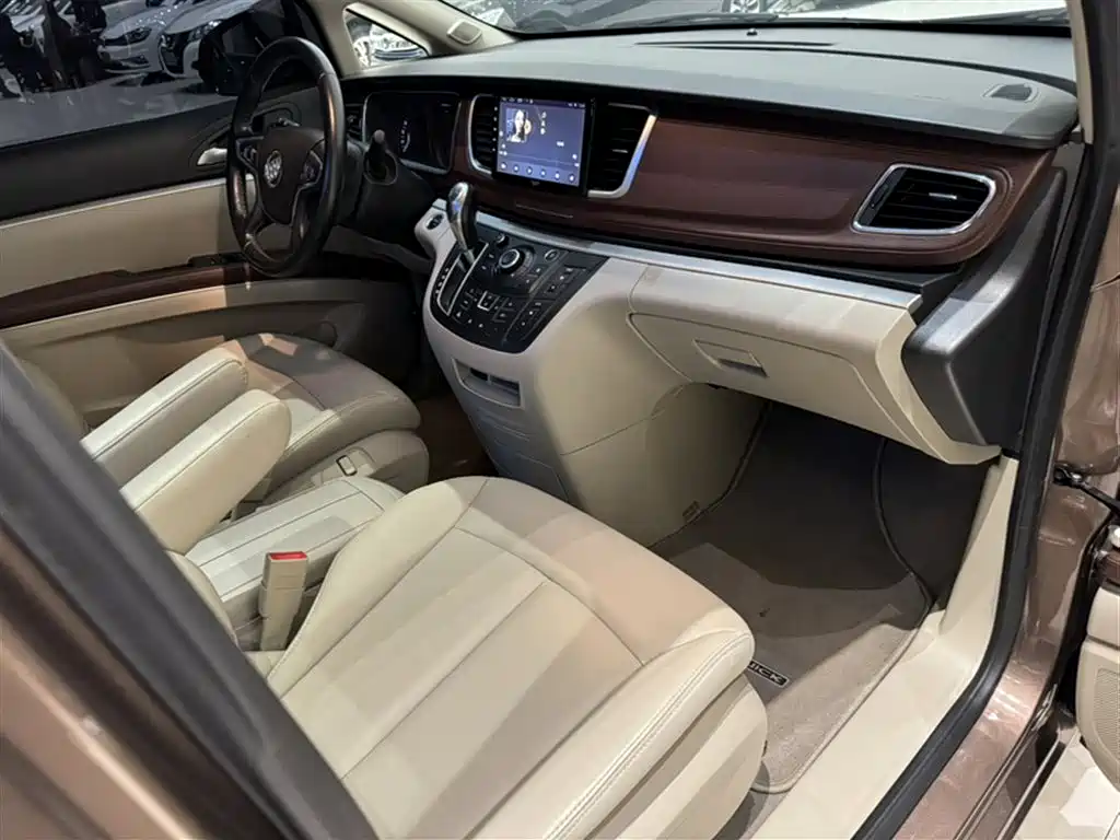 Buick GL8 2018 28T Luxury Model China VI фото 15