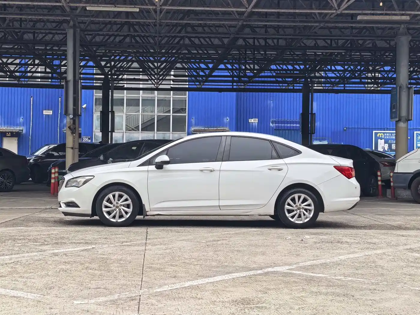 Buick Verano 2015 Sedan 15S Automatic Leading фото 3