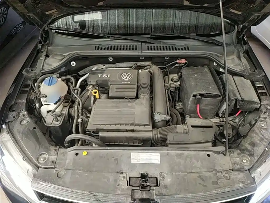 Volkswagen Sagitar 2017 180TSI Auto Exclusive Edition фото 20