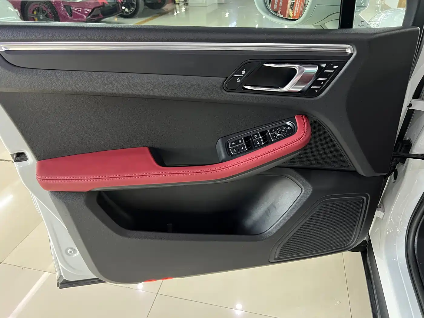 Porsche Macan 2022 Macan 2.0T фото 10