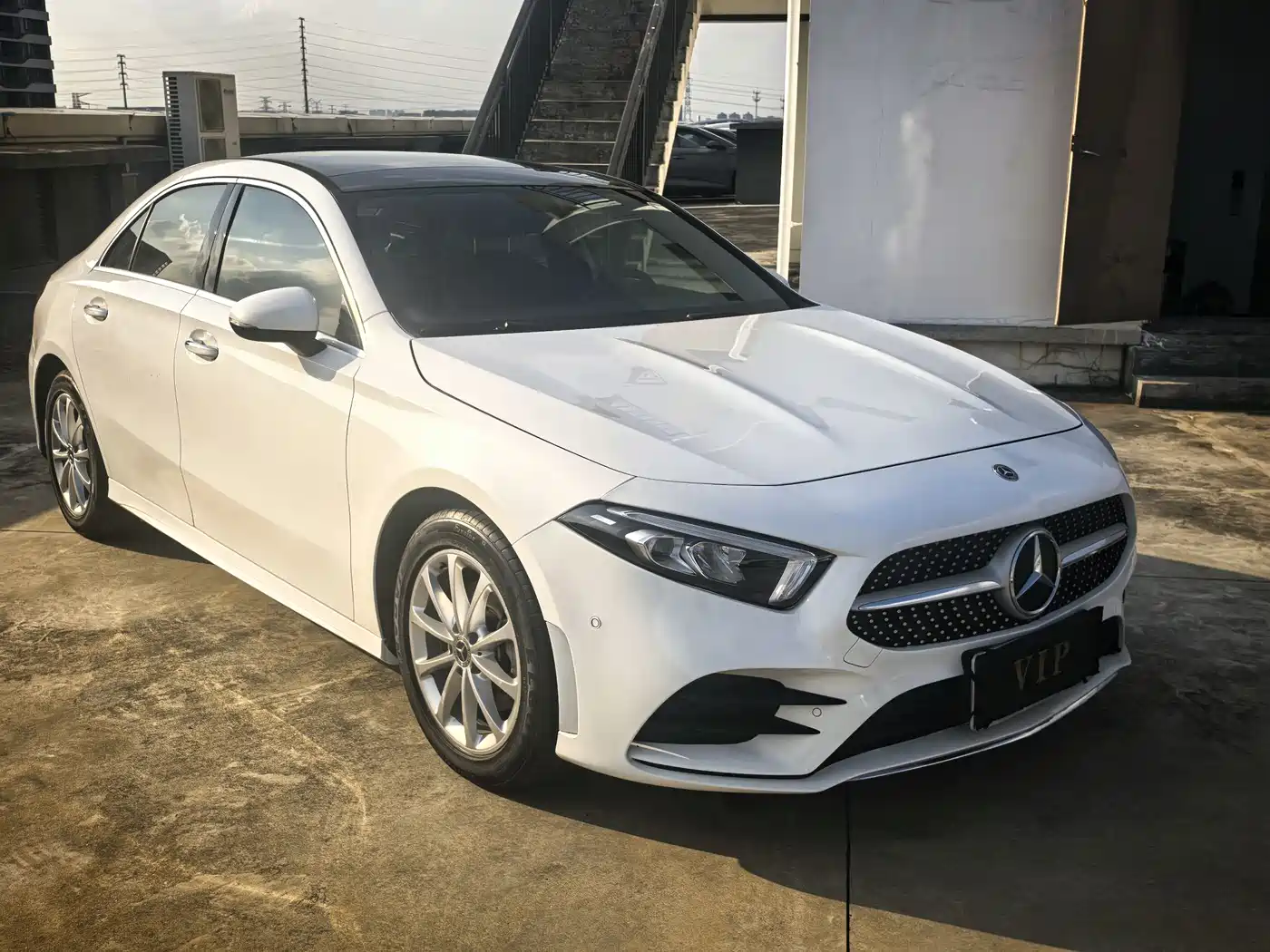 Mercedes-Benz A-Class 2019 A 200 L фото 3