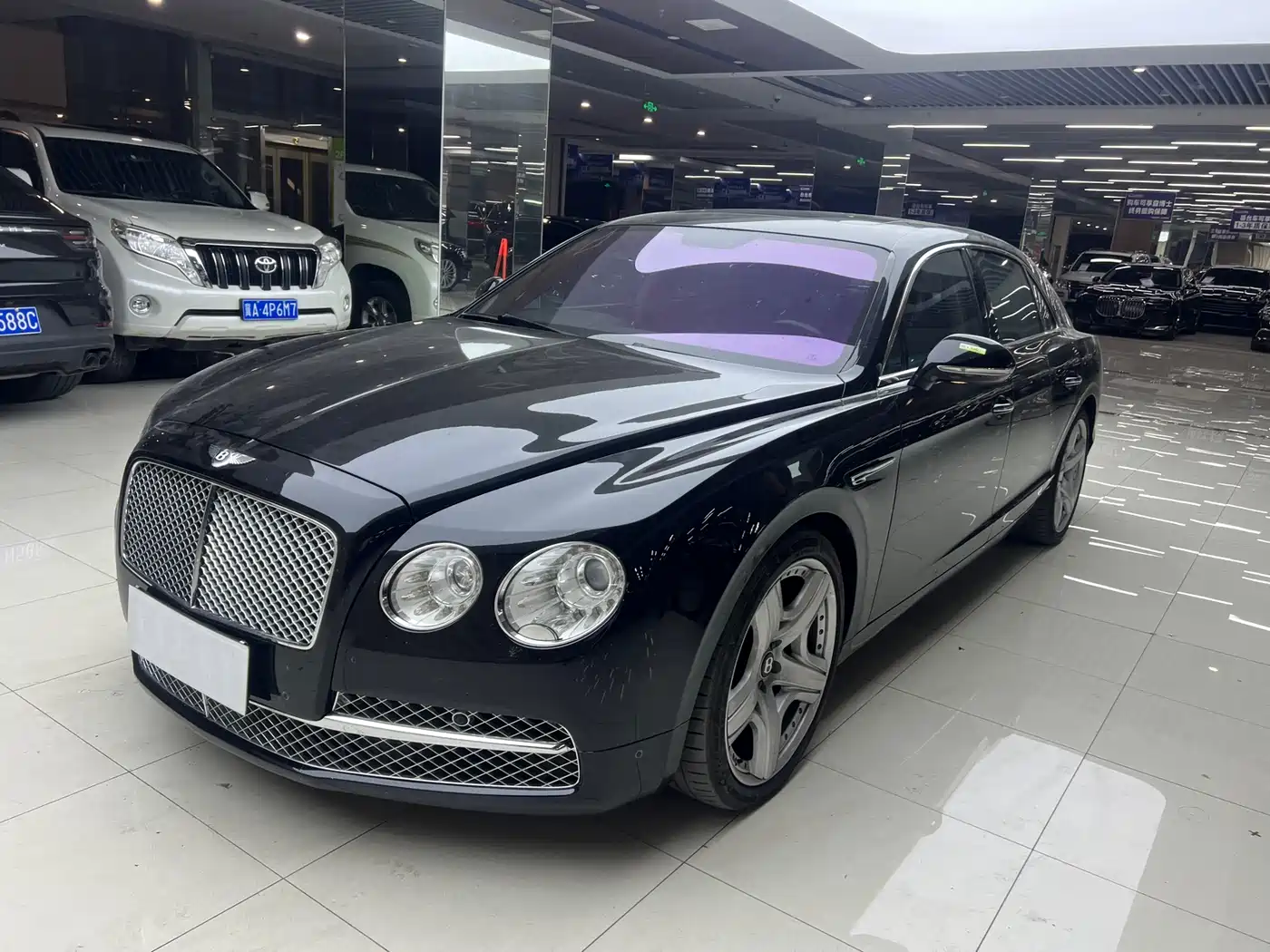 Bentley Flying Spur 2014 4.0T V8 Prestige Edition