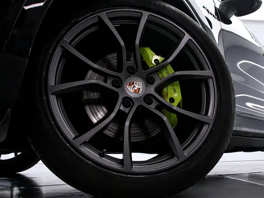 صورة 17 - Porsche Cayenne New Energy