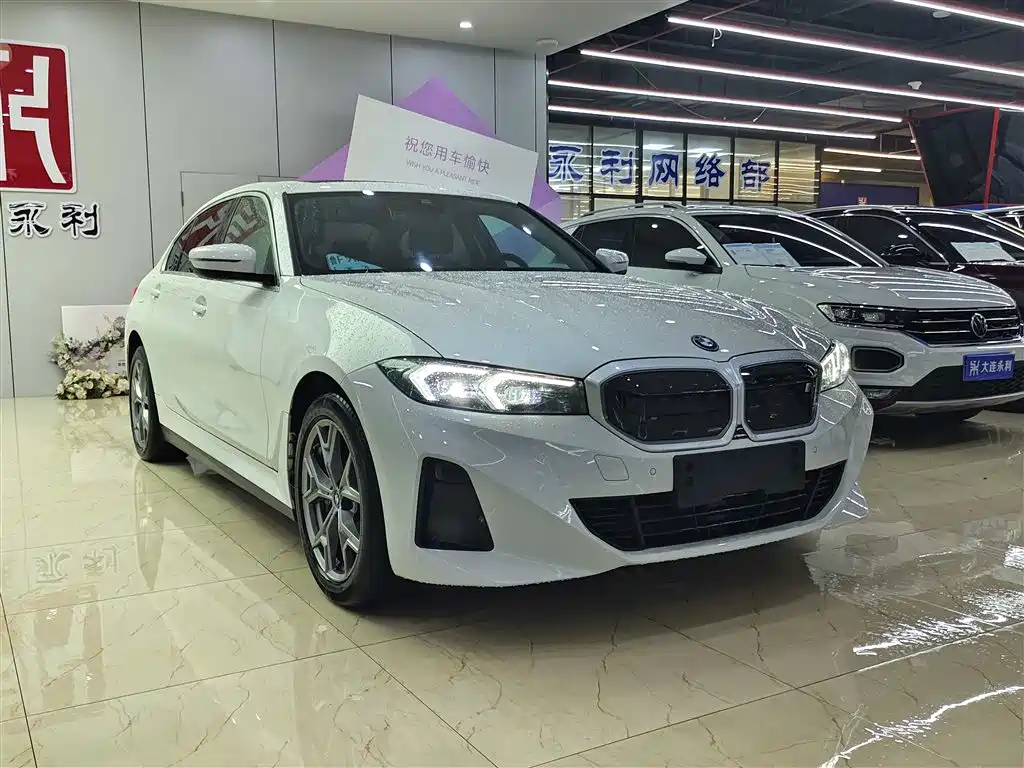 BMW i3 2022 eDrive 35 L фото 3