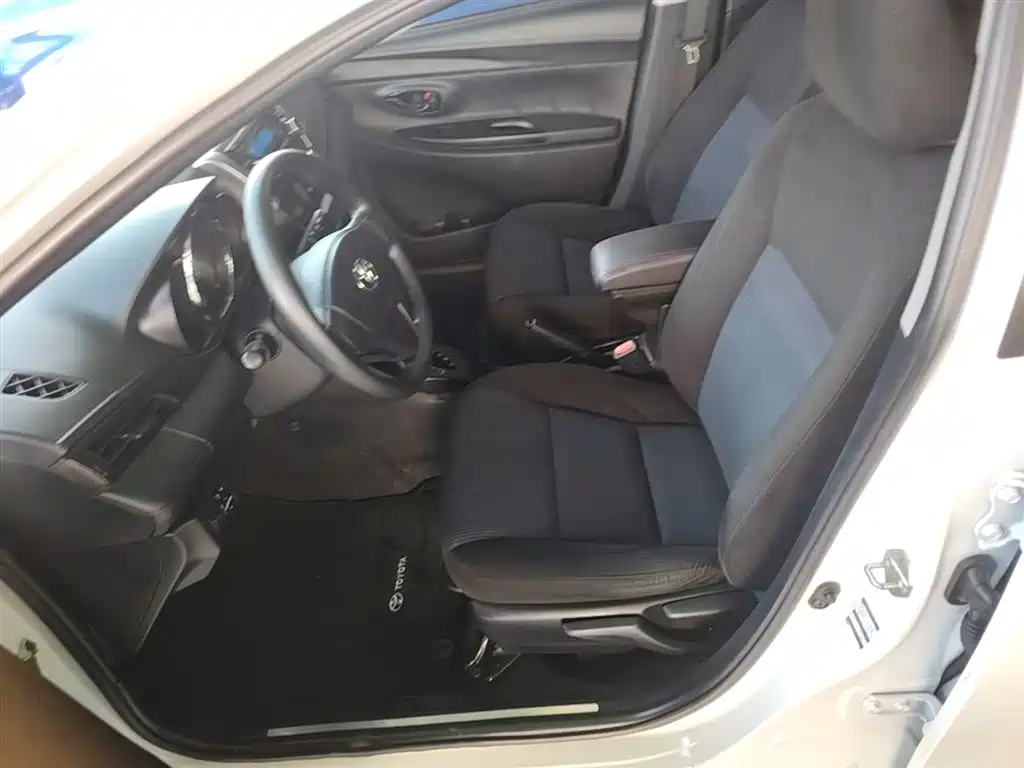 Toyota YARiS L Zhi Xuan 2019 1.5E CVT MeiDong Edition China VI фото 15