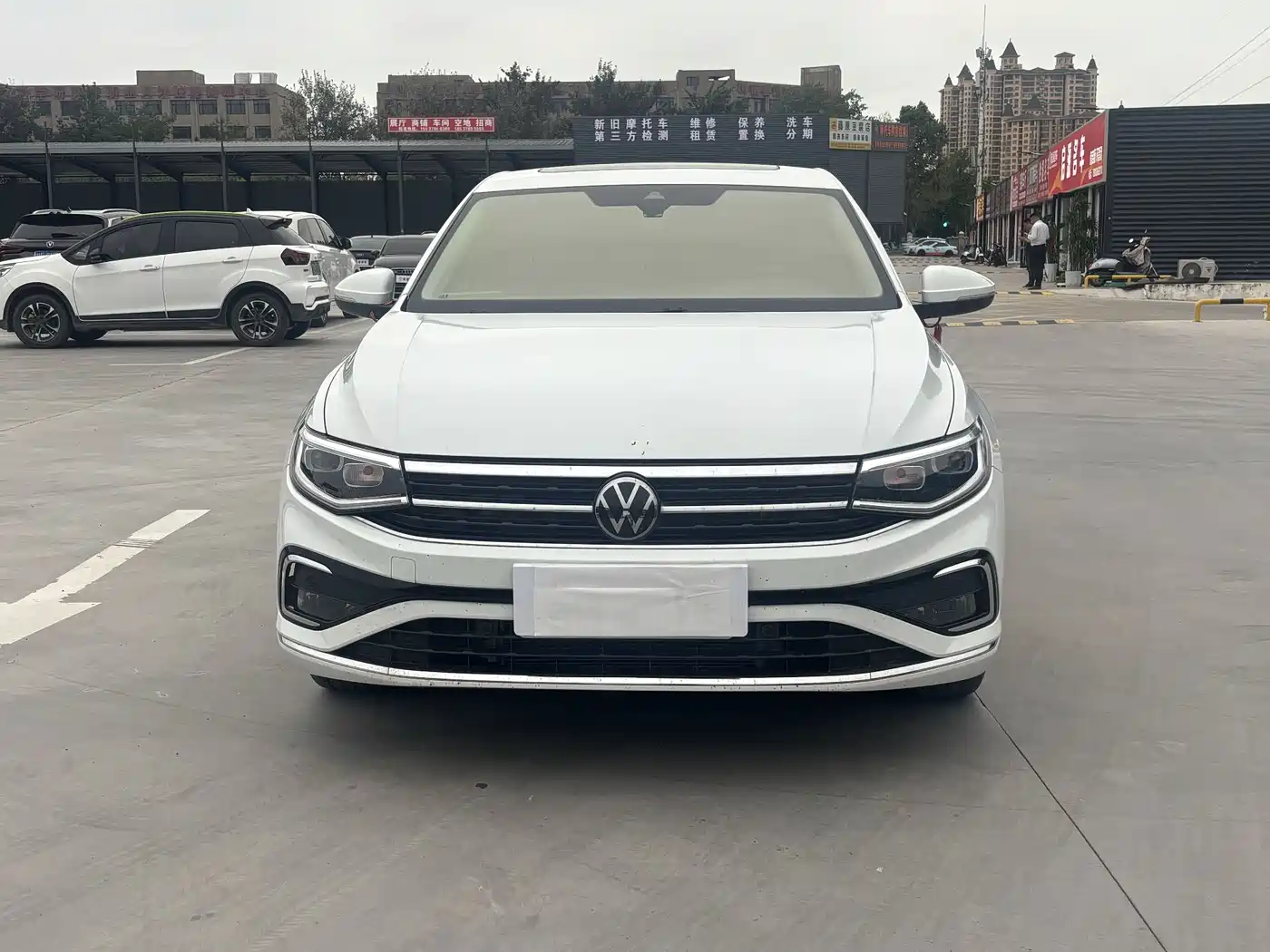 Volkswagen Bora 2025 300TSI DSG Premium Ride Edition фото 2
