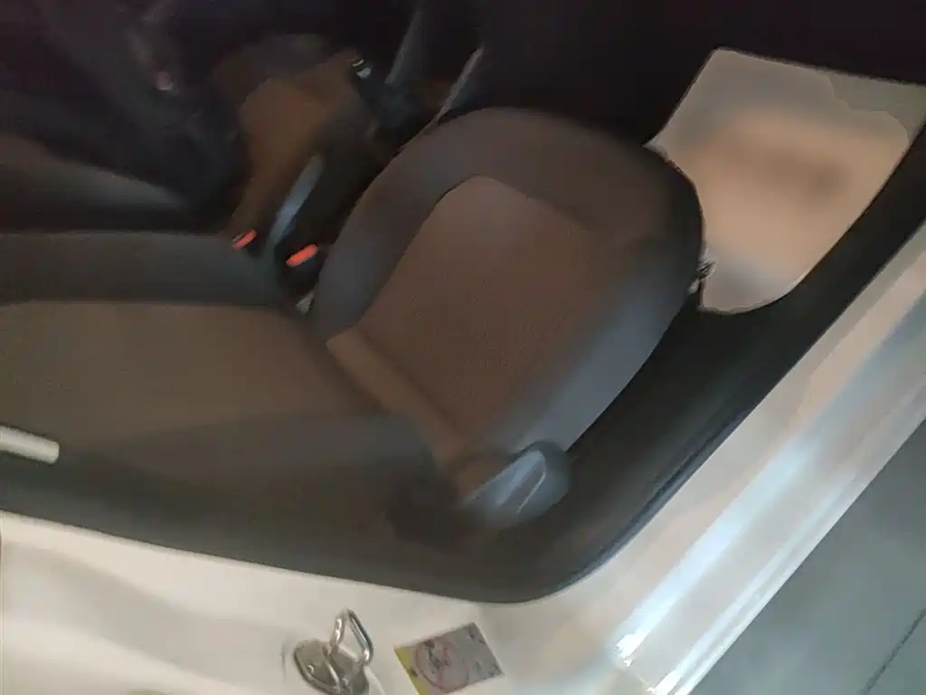 Volkswagen Santana 2016 1.6L Manual Trend Edition фото 25