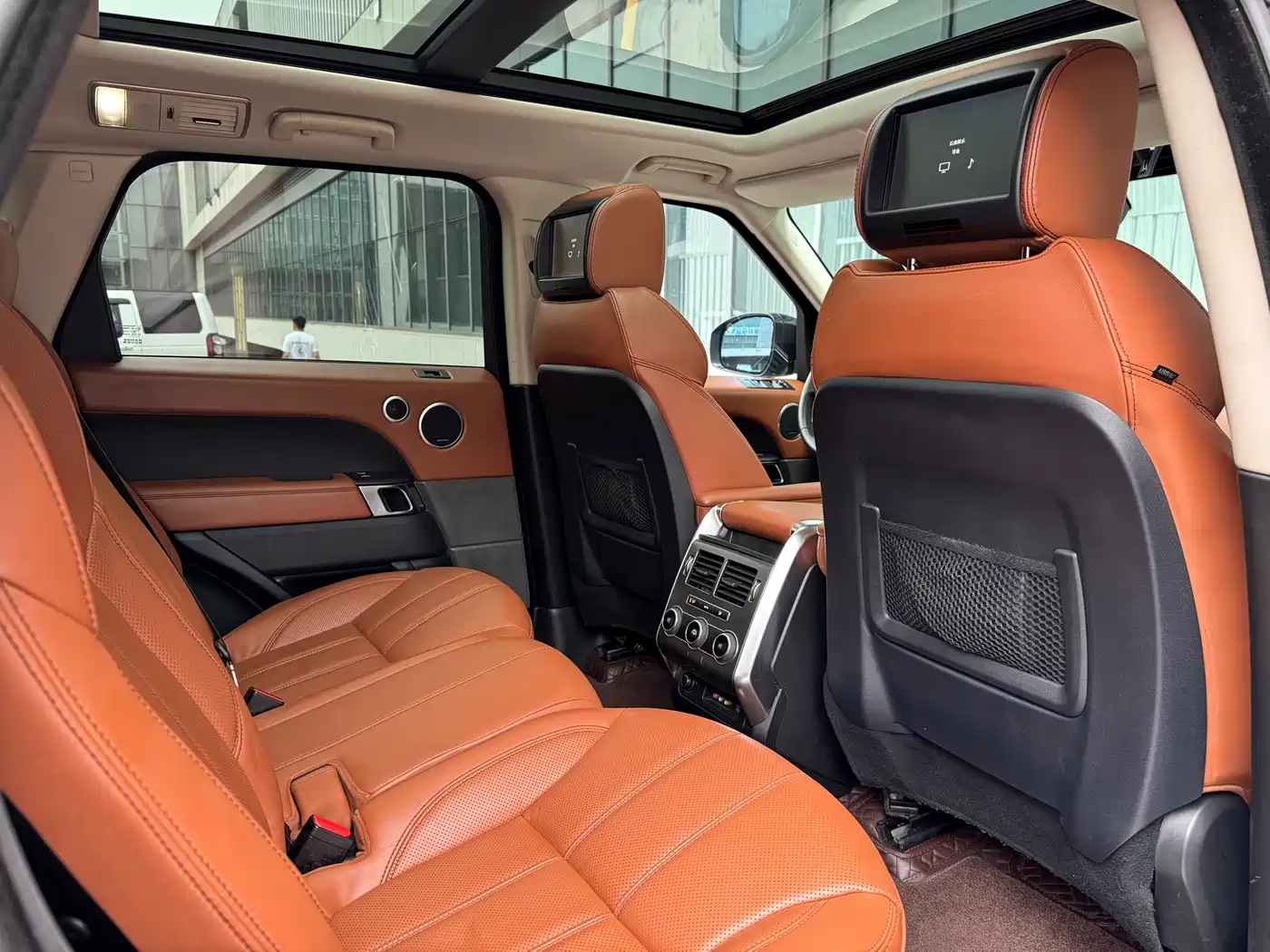Land Rover Range Rover Sport 2014 3.0 SC V6 HSE DYNAMIC фото 18