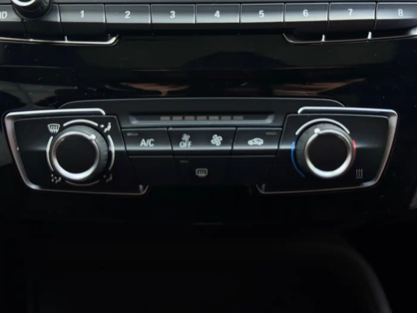BMW X1 2020 sDrive20Li Fashion Model фото 12