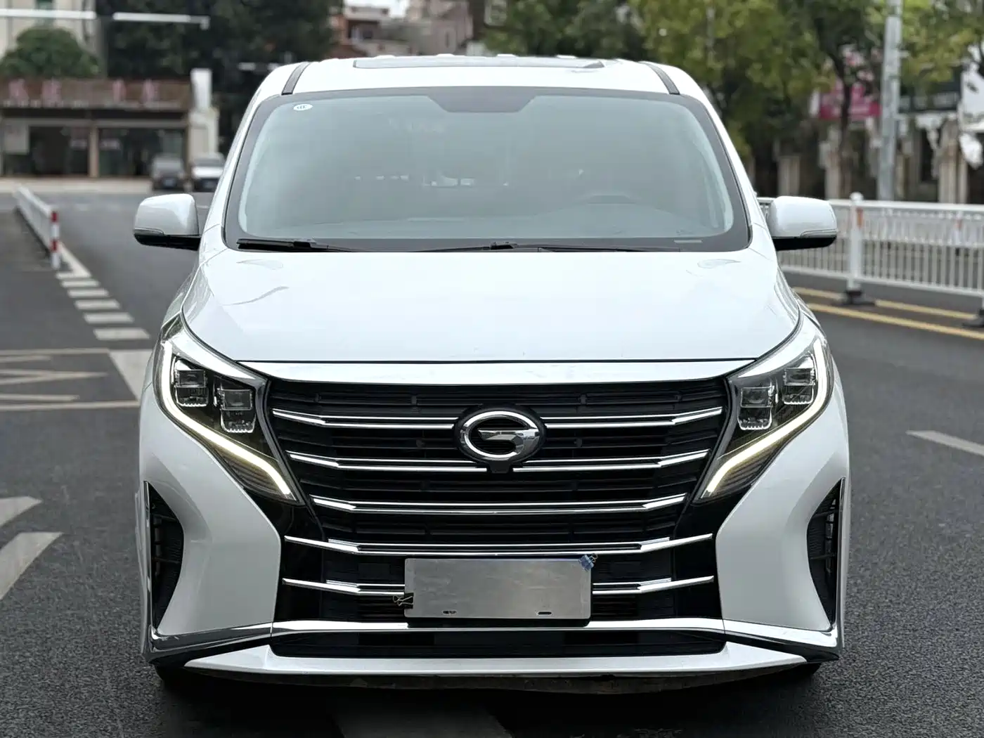 GAC TRUMPCHI M8