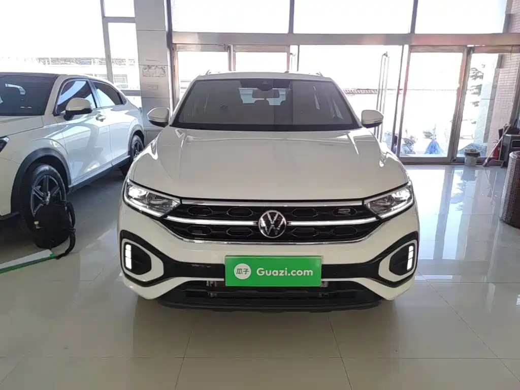 Volkswagen T-ROC 2025 2025 Second Facelift 300TSI DSG 2WD Morning Light Edition