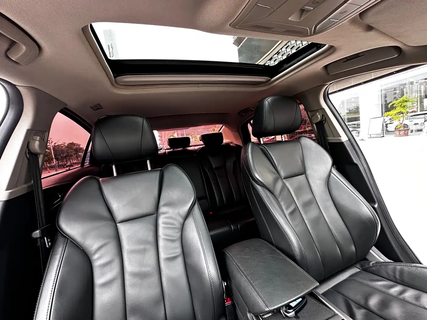 Hongqi H5 2020 1.5T DCT Qi Rhythm Edition фото 10