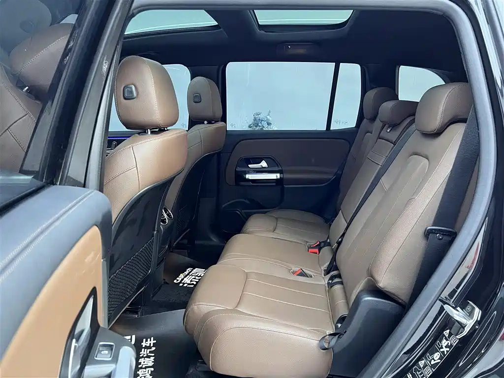 Mercedes-Benz GLB 2024 Facelift GLB 220 Style фото 20