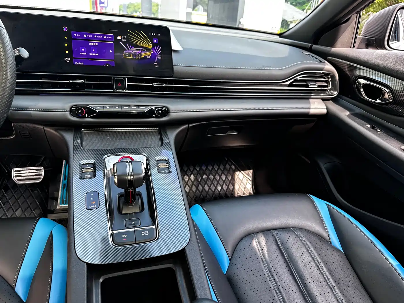 GAC Trumpchi Trumpchi Emkoo 2022 270T DCT J16 Galaxy Fighter Edition фото 9