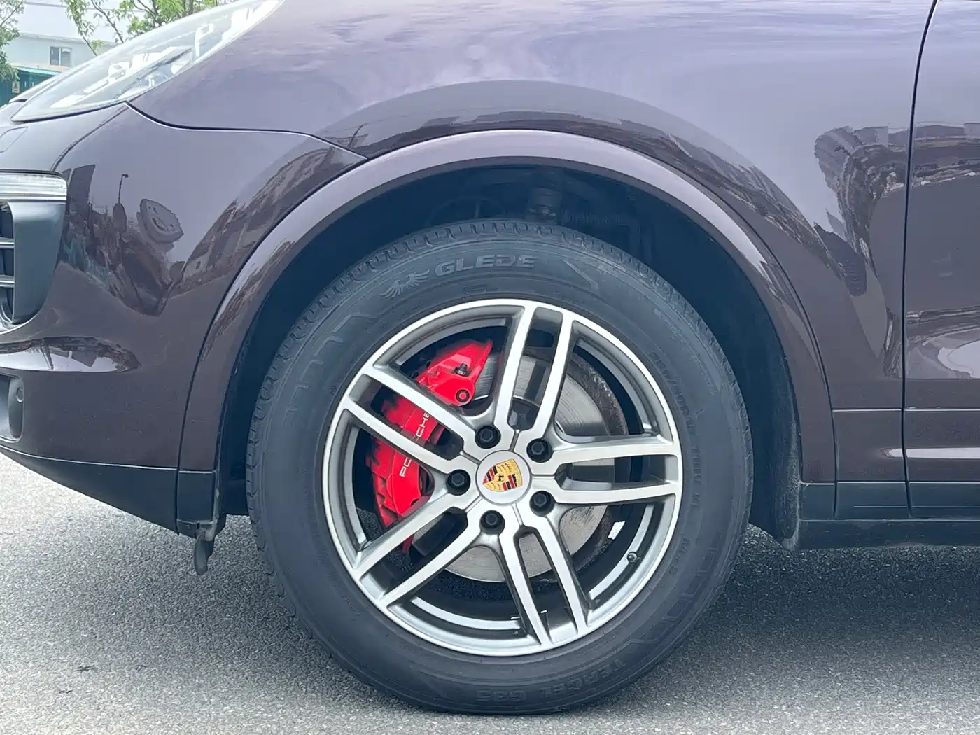 Photo 9 - Porsche Cayenne