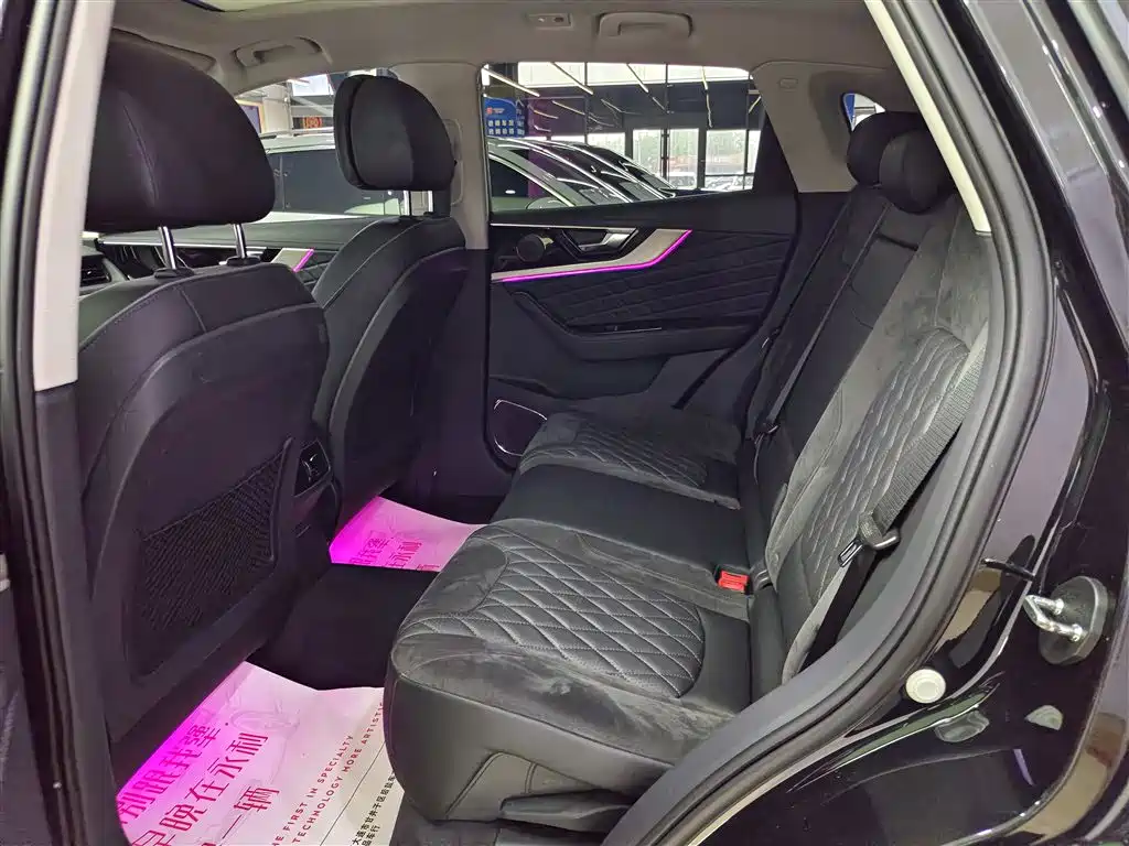Hongqi HS5 2019 2.0T Smart Connect Enjoy 4WD Edition фото 11
