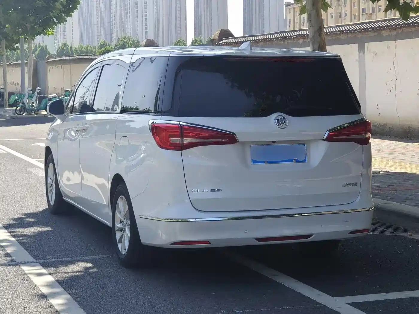 Buick GL8 2018 ES 28T Comfort Type China VI фото 5