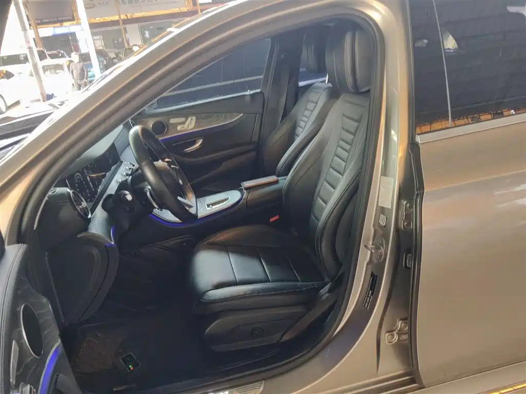 Mercedes-Benz E-Class 2021 E 300 L Sport Fashion фото 15