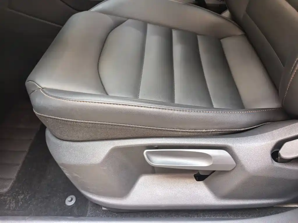 Volkswagen Tharu 2019 2020 280TSI 2WD Luxury Edition China VI