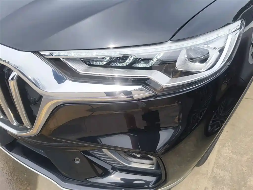 Hongqi HS5 2022 Facelift 2.0T Smart Flag Enjoyment Edition фото 24