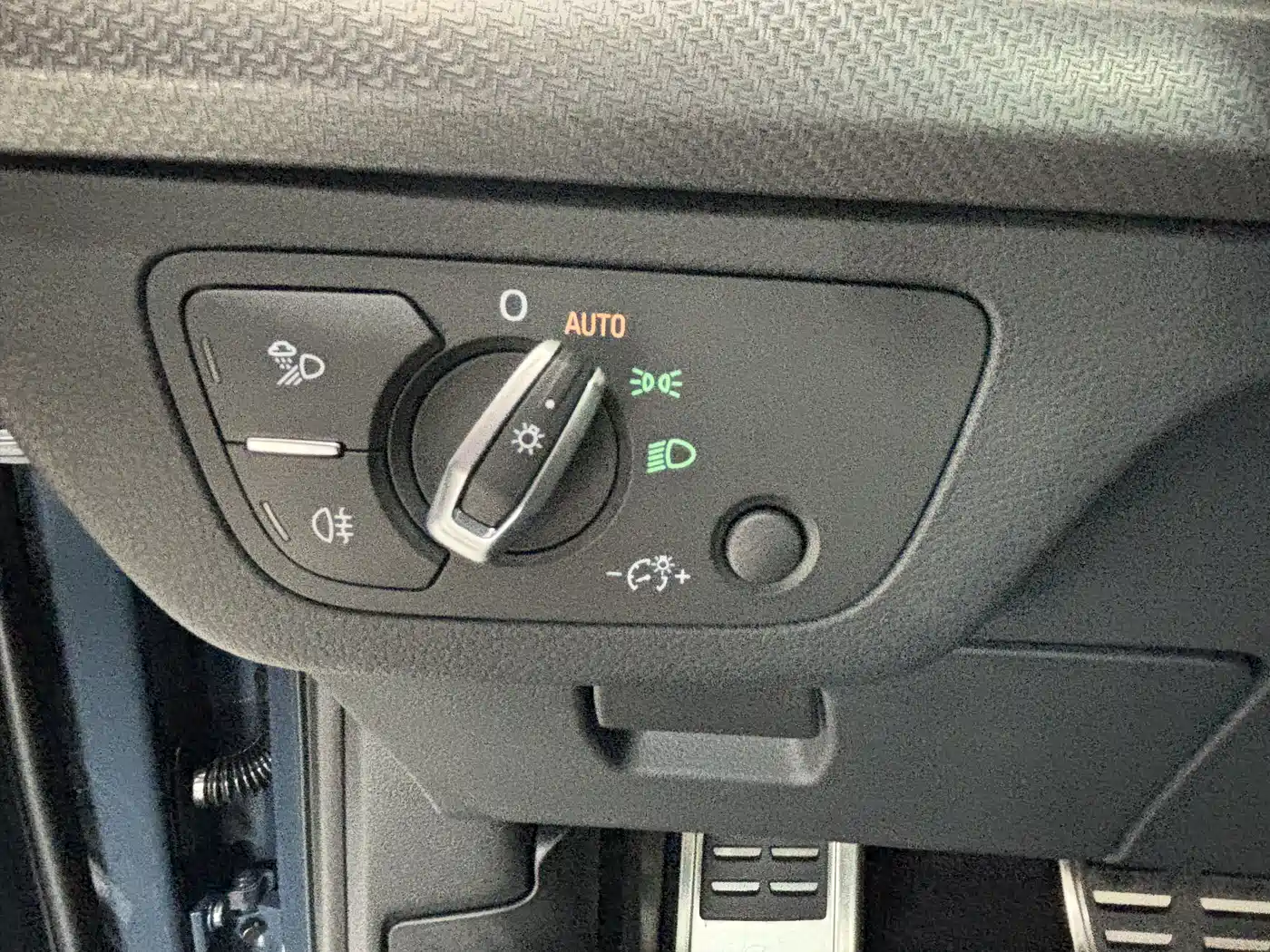 Audi Q5L 2025 45 TFSI Luxury Dynamic фото 16