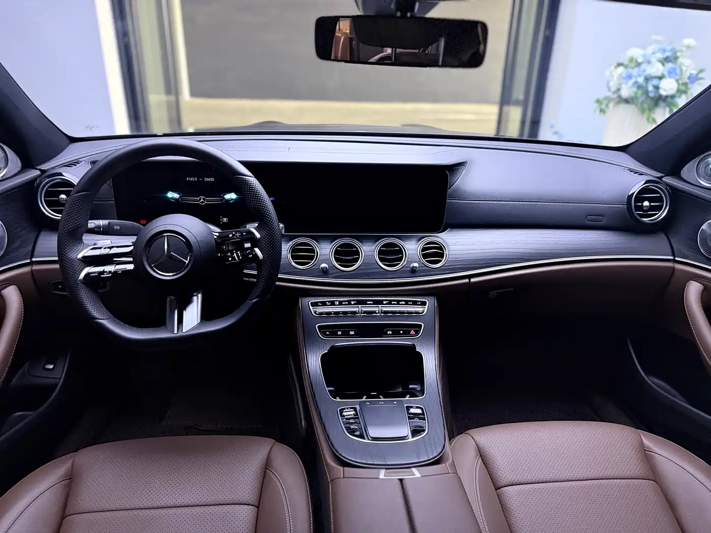 Mercedes-Benz E-Class 2022 E 300 L Sport Luxury фото 5