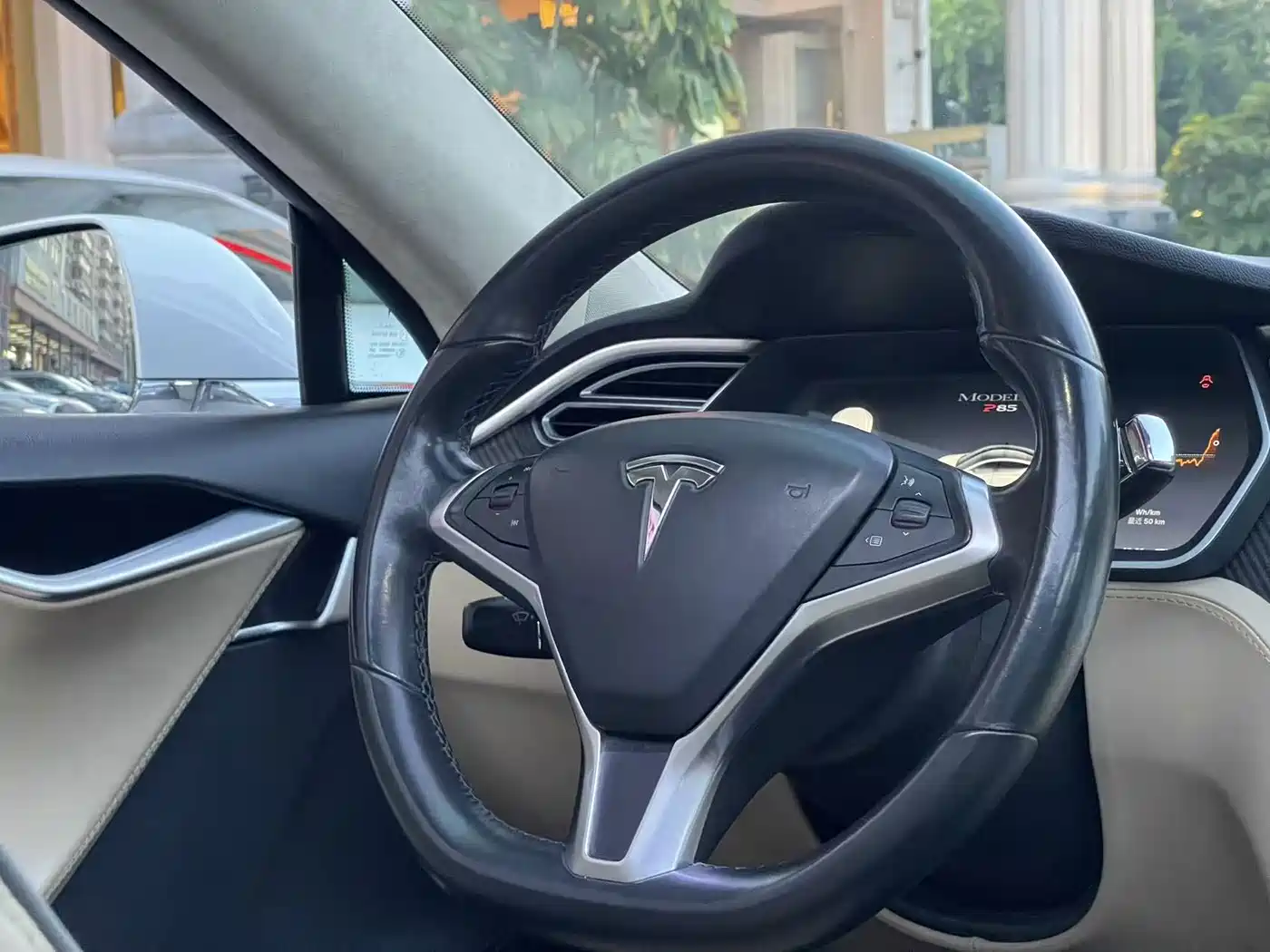 Tesla Model S 2014 2014 Model S P85