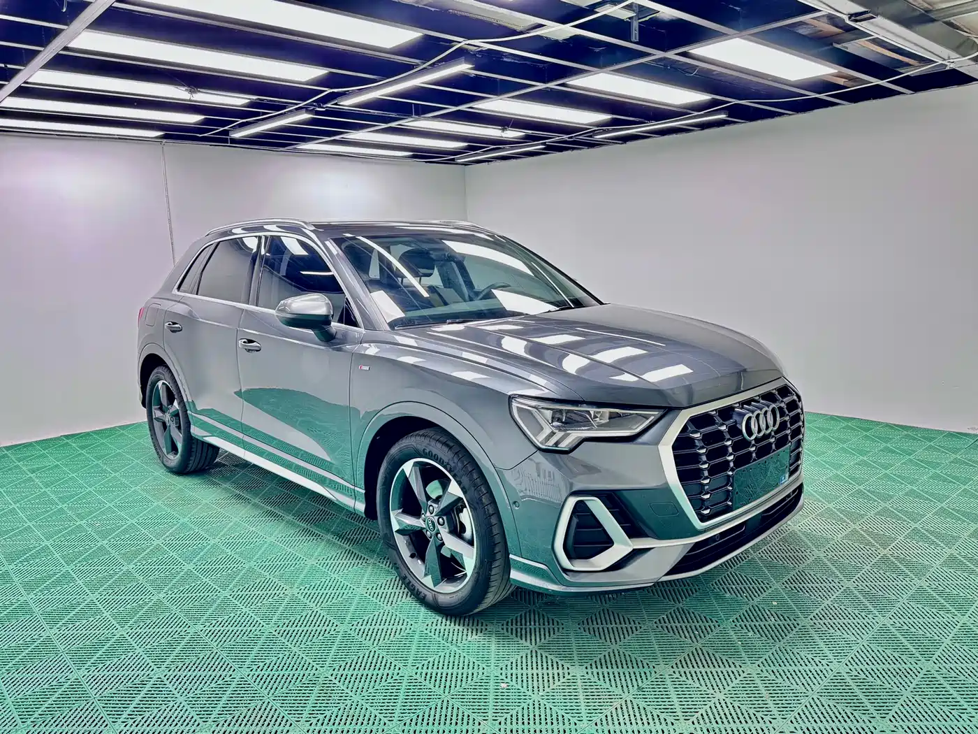 Audi Q3 2022 35 TFSI Fashion Dynamic фото 3