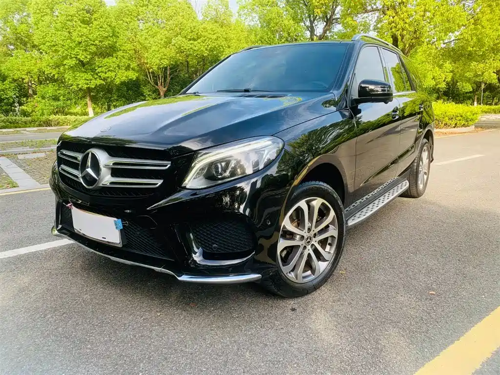 Mercedes-Benz GLE 2018 GLE 320 4MATIC Dynamic Ultimate Edition фото 6
