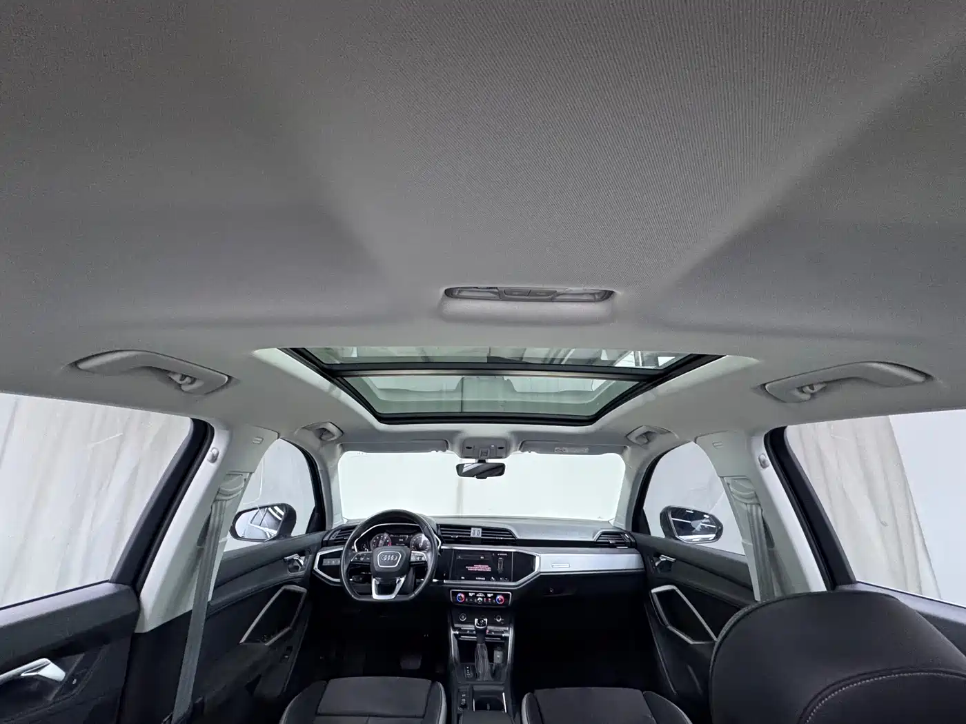 Audi Q3 2022 35 TFSI Fashion Dynamic фото 7