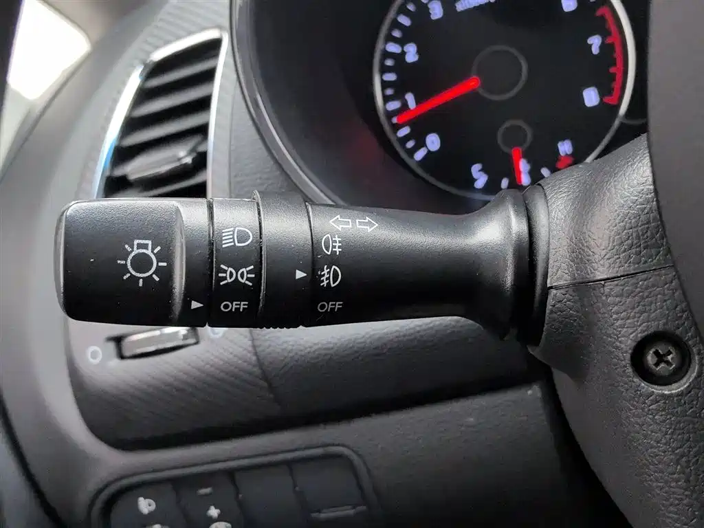 Kia K3 2016 1.6L Automatic GL фото 21