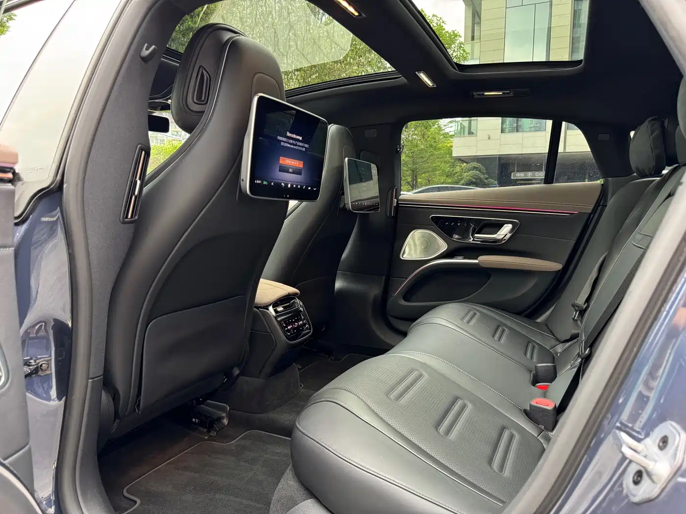 MERCEDES-BENZ EQS AMG