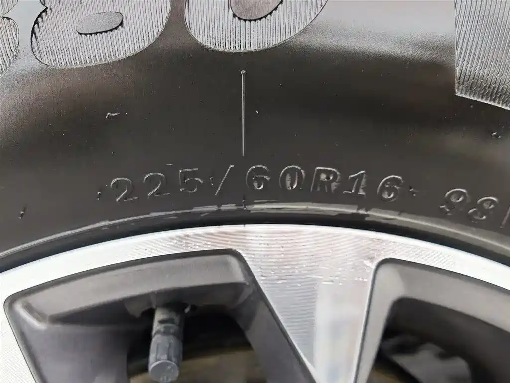 BYD Destroyer 05 2024 Glory Edition DM-i 55KM Luxury фото 24