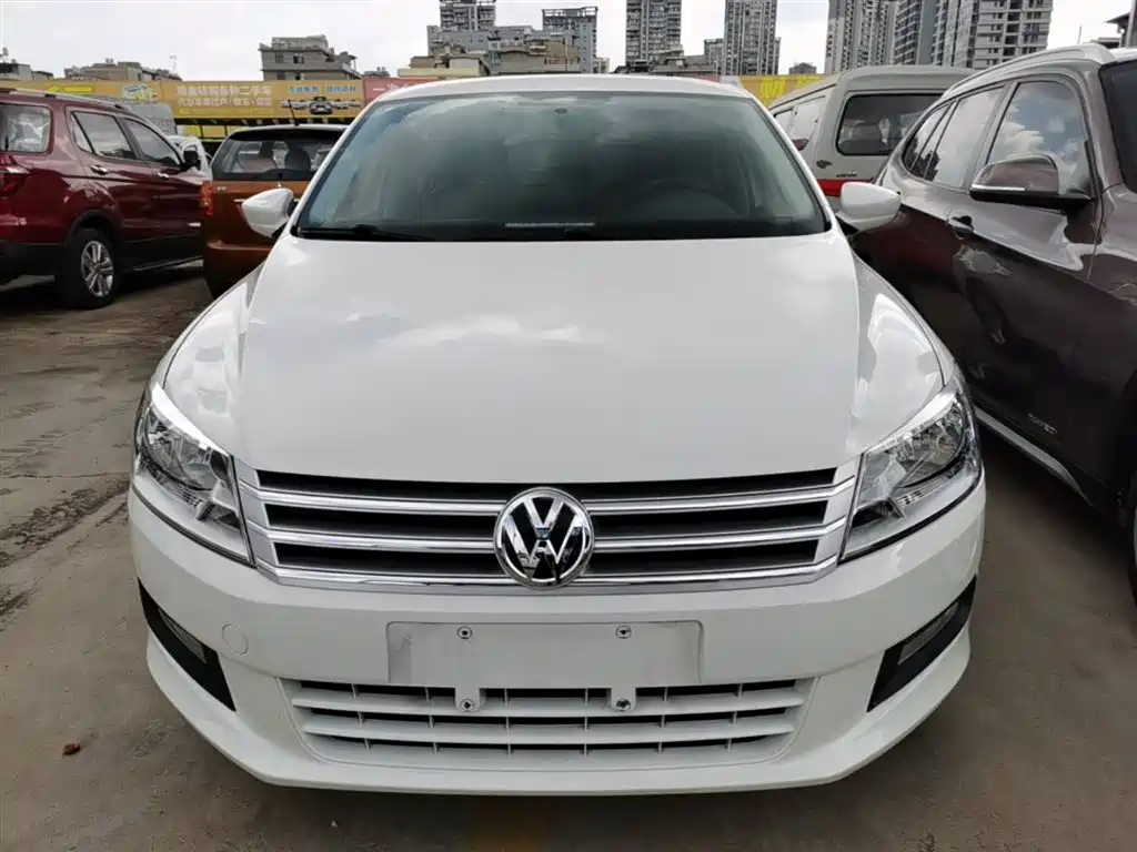 Volkswagen Santana 2015 1.6L Manual Comfort Edition фото 3