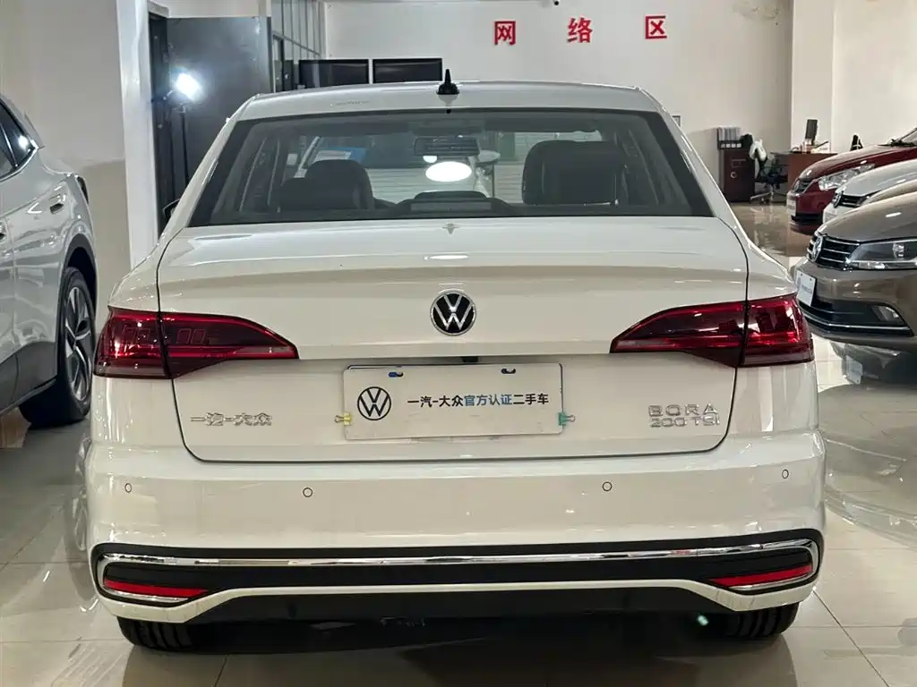 Volkswagen Bora 2026 200TSI DSG Navigation Edition фото 17