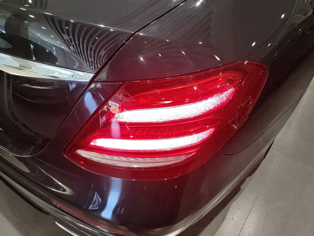 Mercedes-Benz E-Class 2017 E 200 Sport фото 8