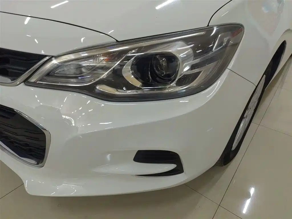 Chevrolet Cavalier 2019 320 Automatic Joy Edition фото 18