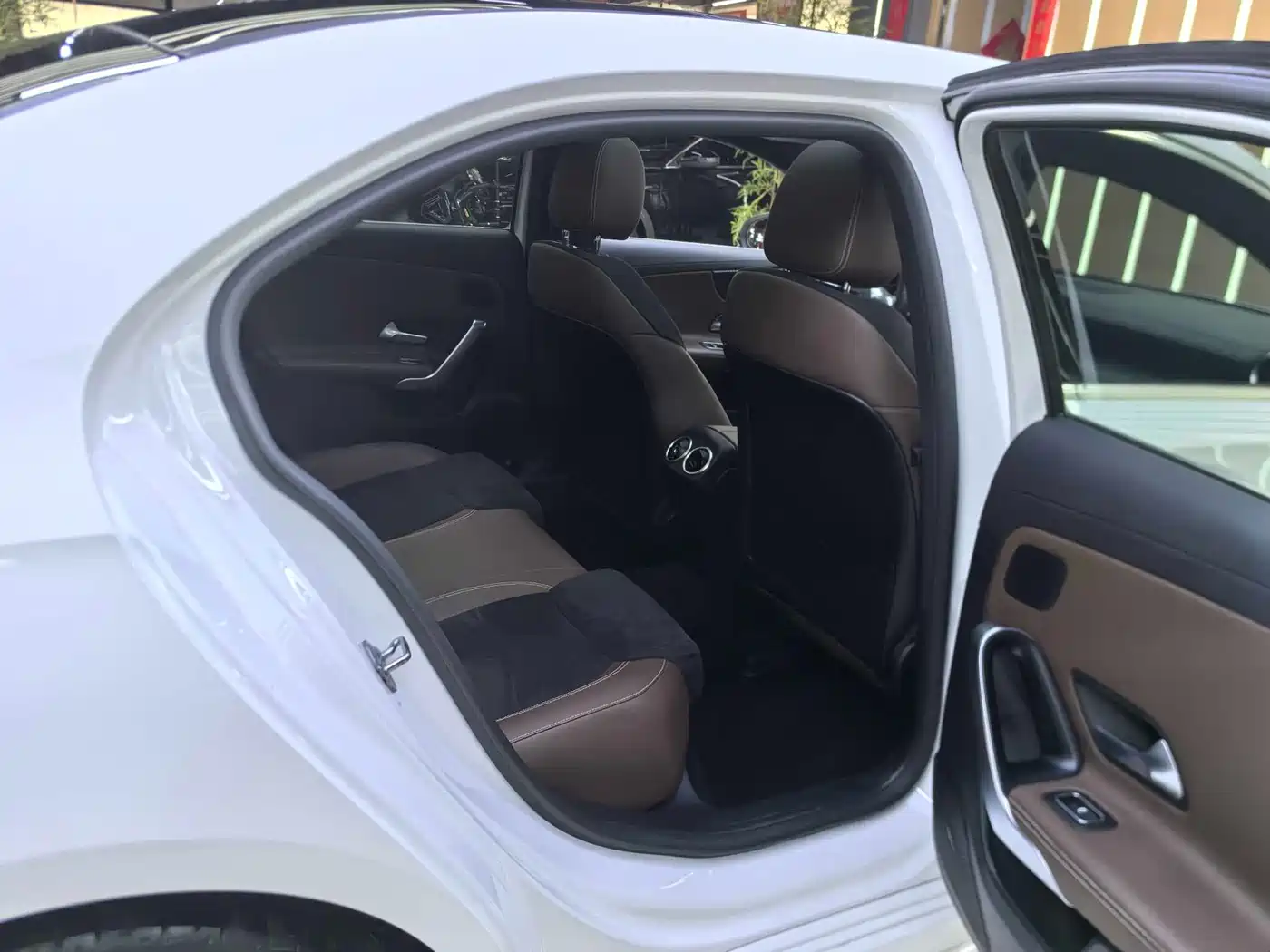 Mercedes-Benz A-Class 2020 A 200 L Sport Sedan фото 9